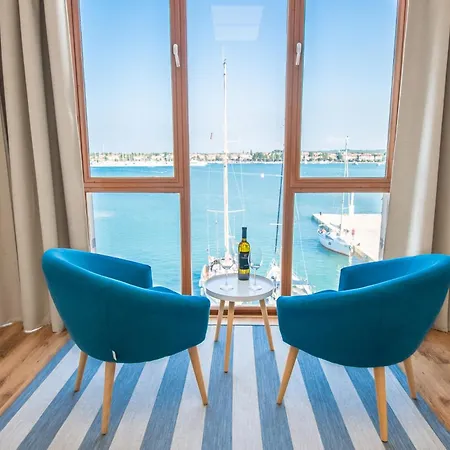 Umag Center Seafront Seaview Old Town Apartment 1 Exterior photo